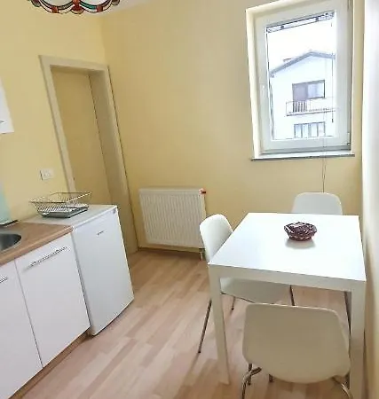 Aparthouse Macek Apartman *